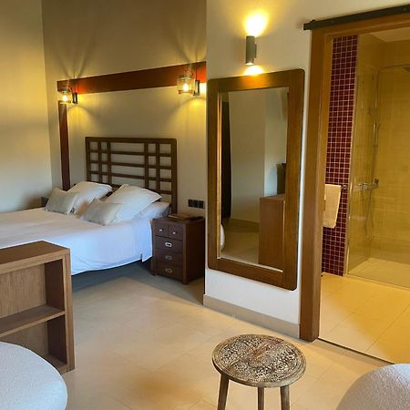 Les Flors - Hotel Rural & Cabanyes Gramos ภายนอก รูปภาพ